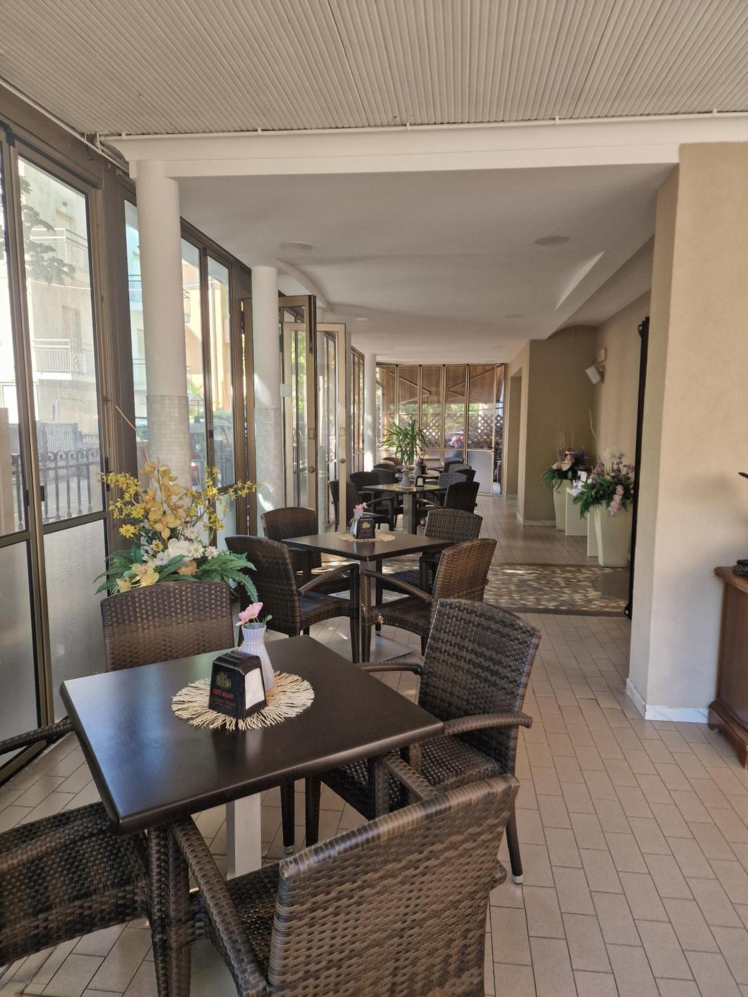 רימיני Hotel Annamare מראה חיצוני תמונה