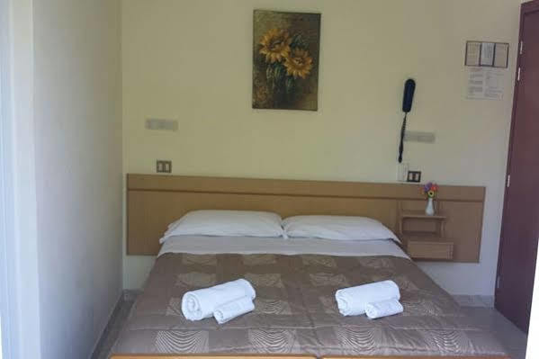 רימיני Hotel Annamare מראה חיצוני תמונה