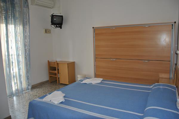 רימיני Hotel Annamare מראה חיצוני תמונה